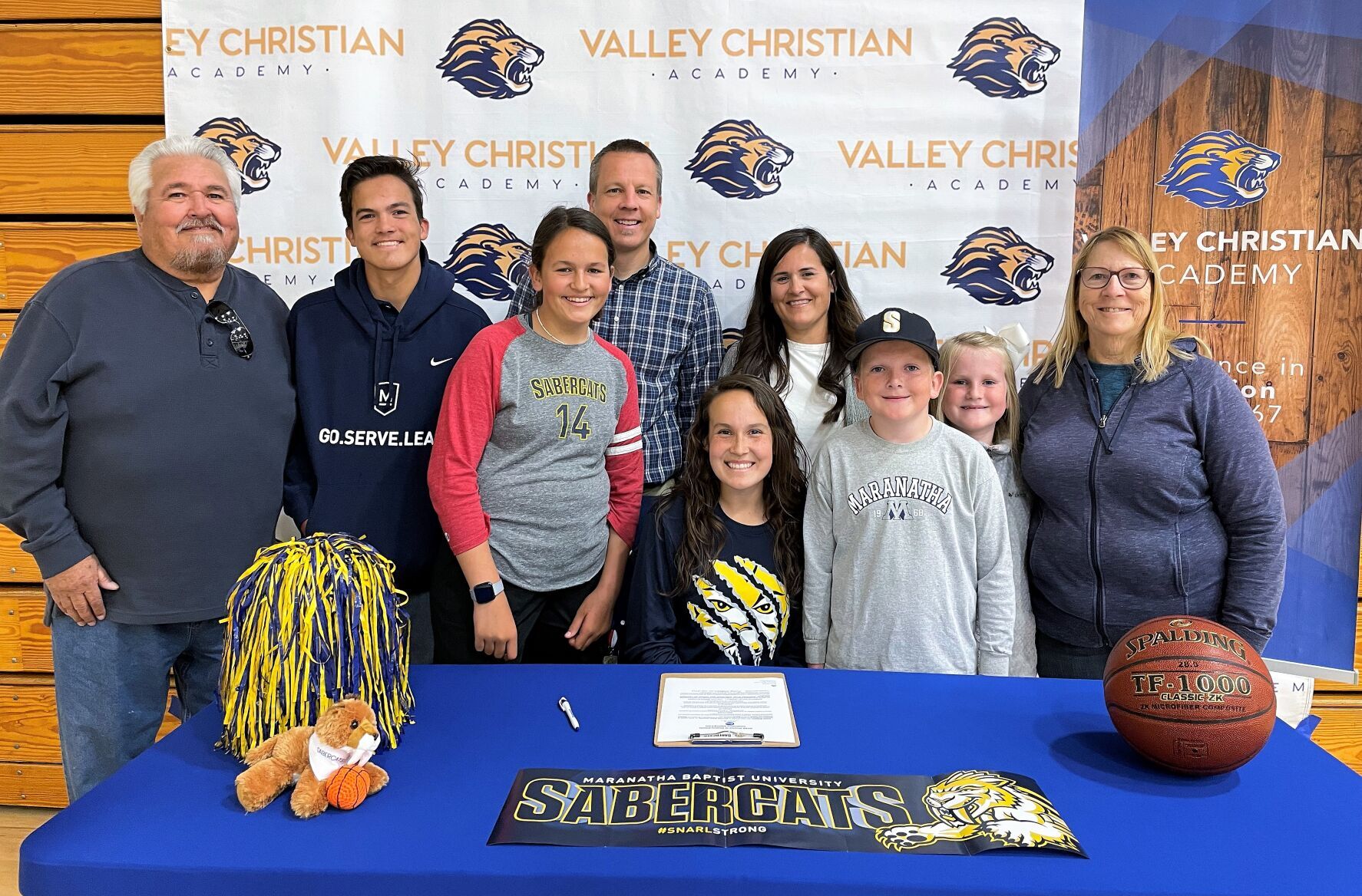 051122 Mikkelson Signs 04.jpg